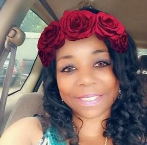 Meet your Posher, Sheila